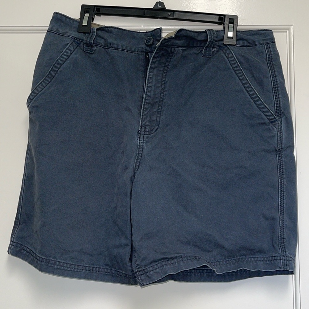 Men’s Reel Legends navy shorts
